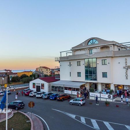 Hotel Napoleon Torre Melissa Luaran gambar