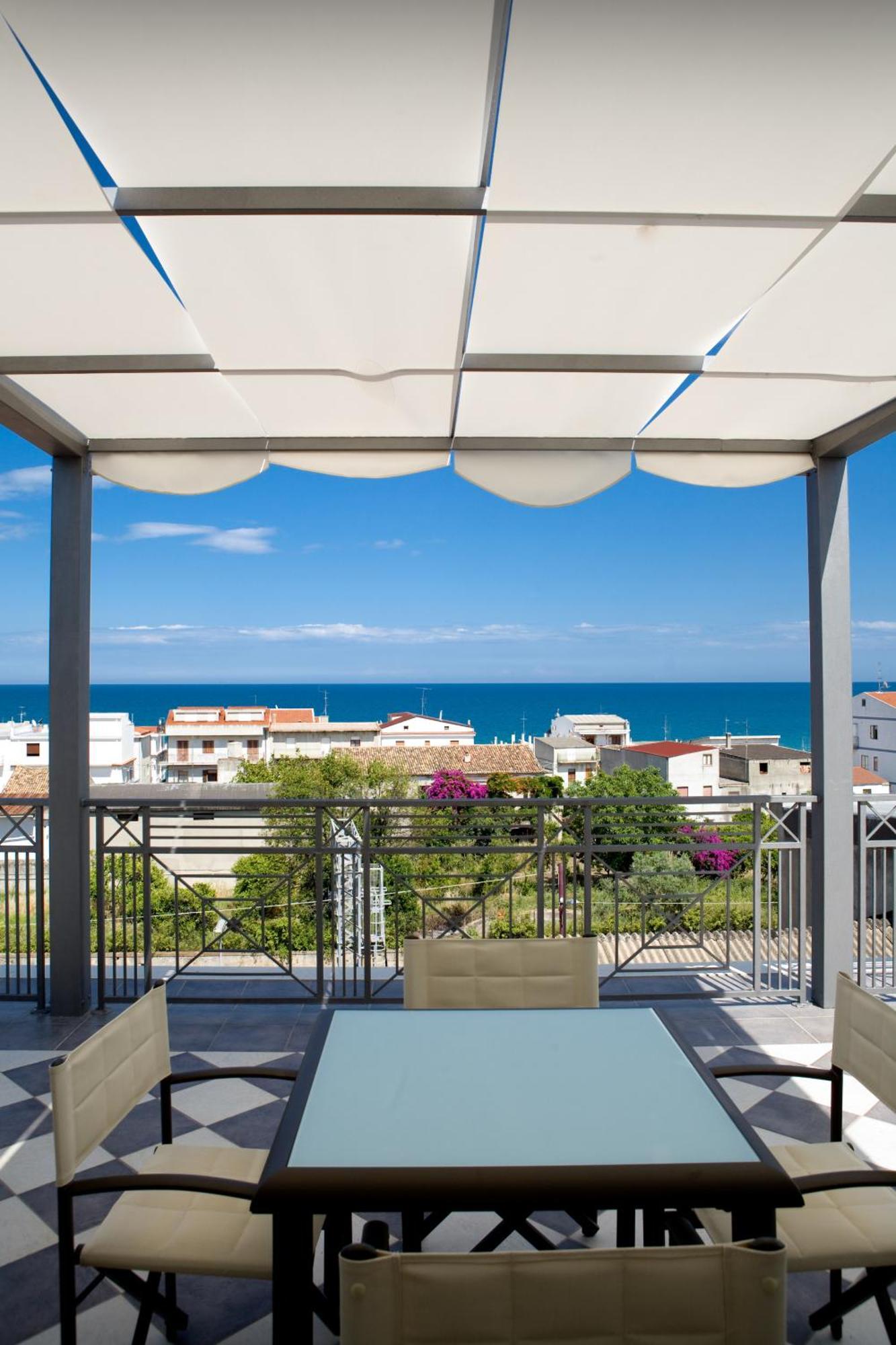 Hotel Napoleon Torre Melissa Luaran gambar