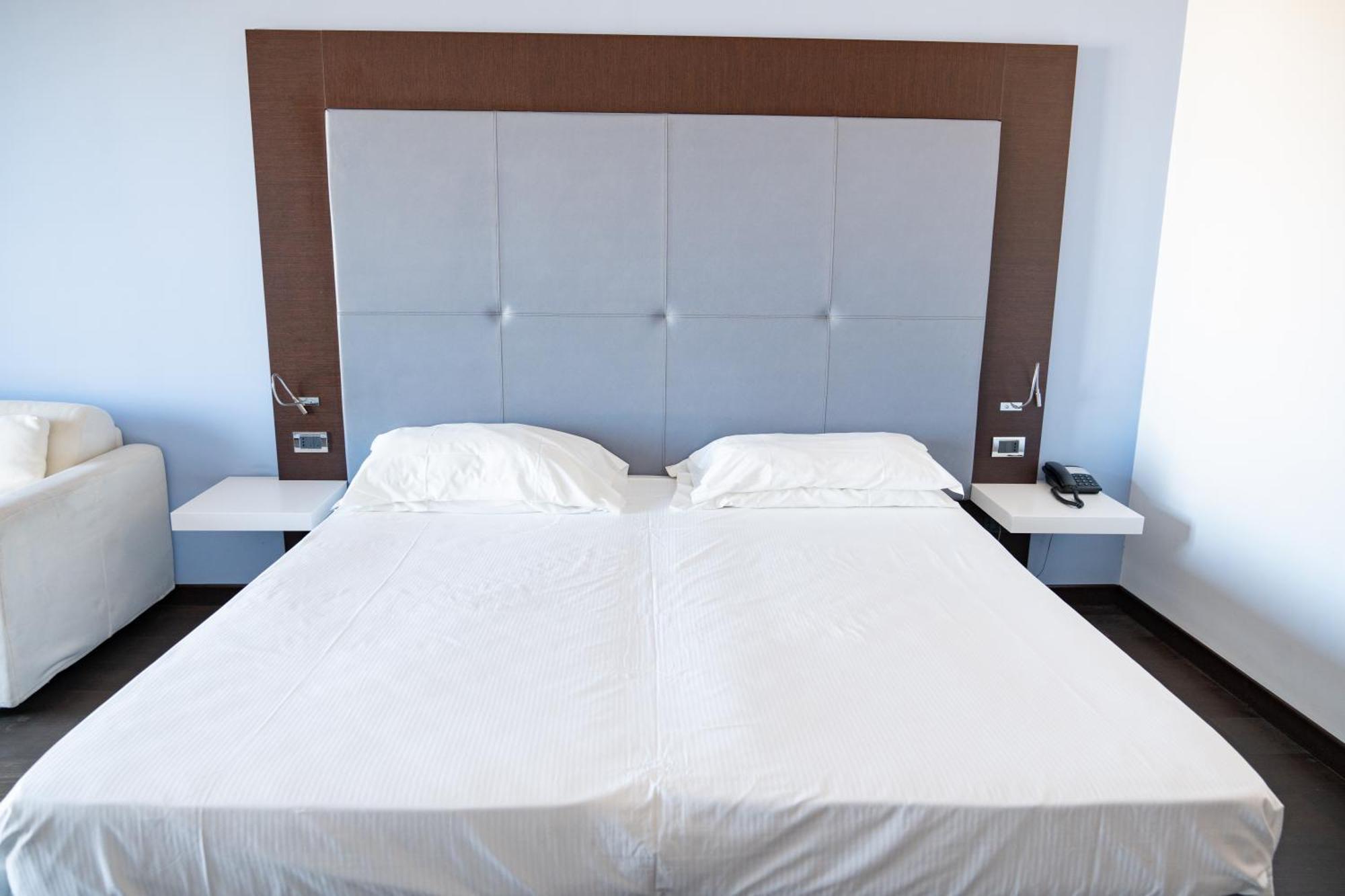Hotel Napoleon Torre Melissa Luaran gambar