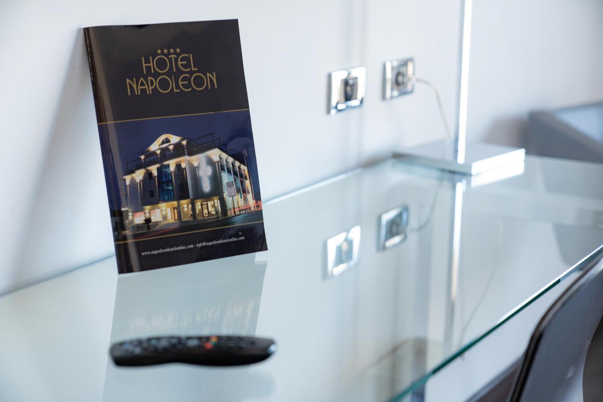 Hotel Napoleon Torre Melissa Luaran gambar