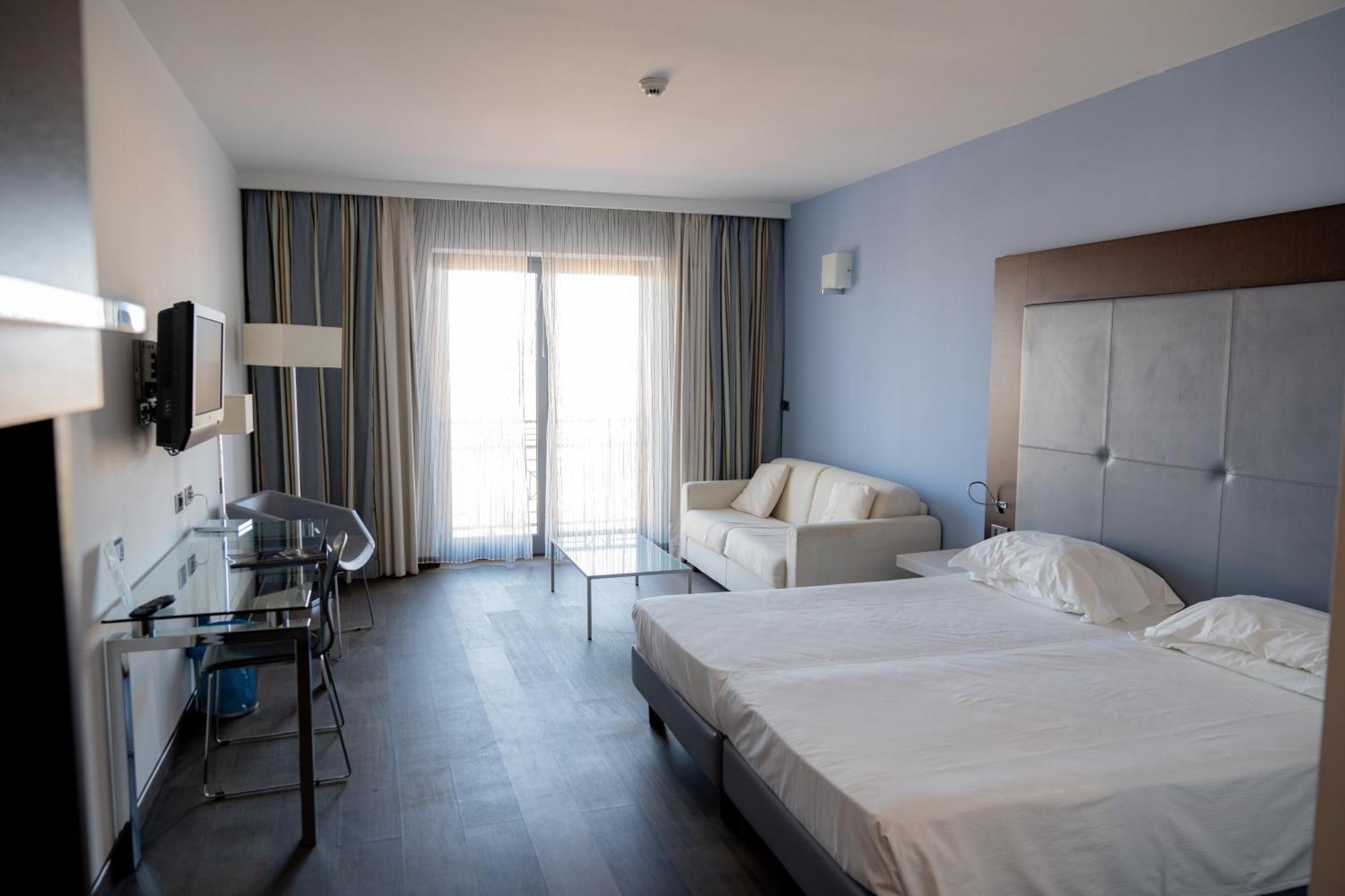 Hotel Napoleon Torre Melissa Luaran gambar