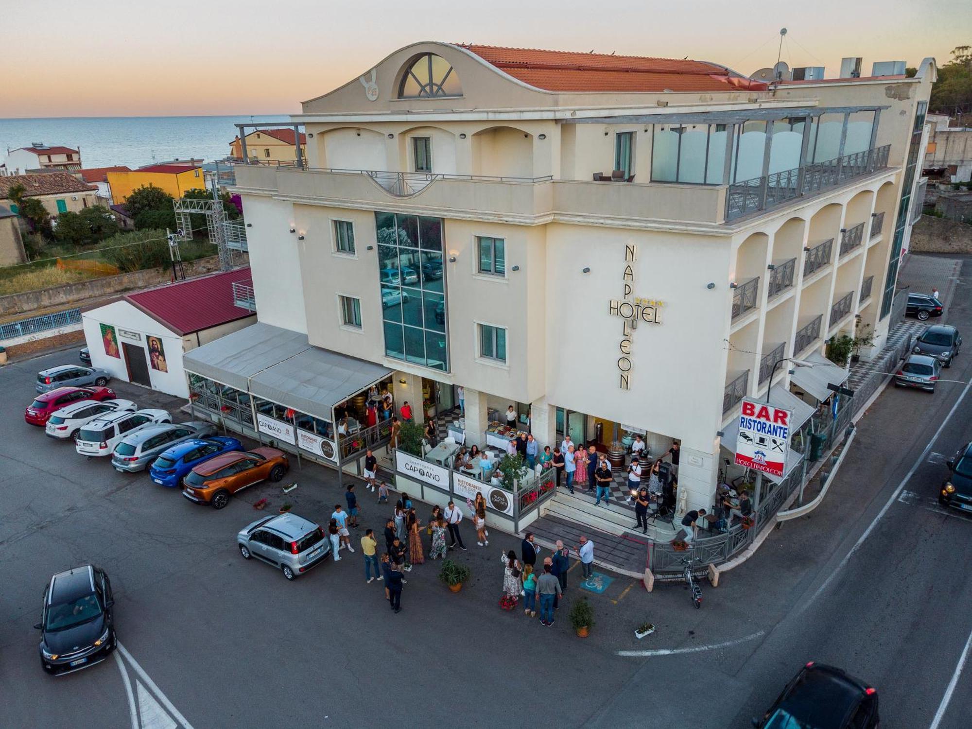 Hotel Napoleon Torre Melissa Luaran gambar