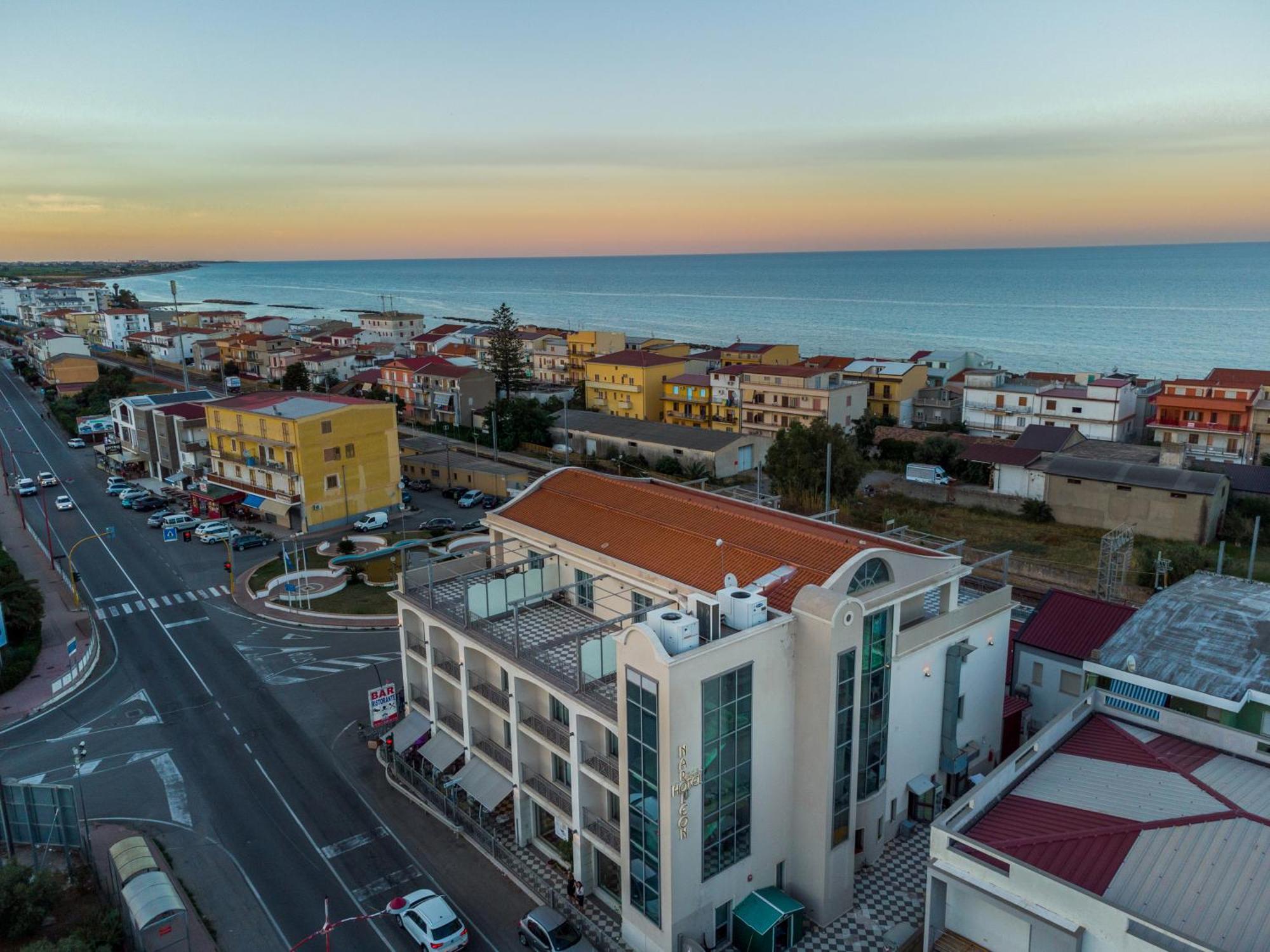 Hotel Napoleon Torre Melissa Luaran gambar