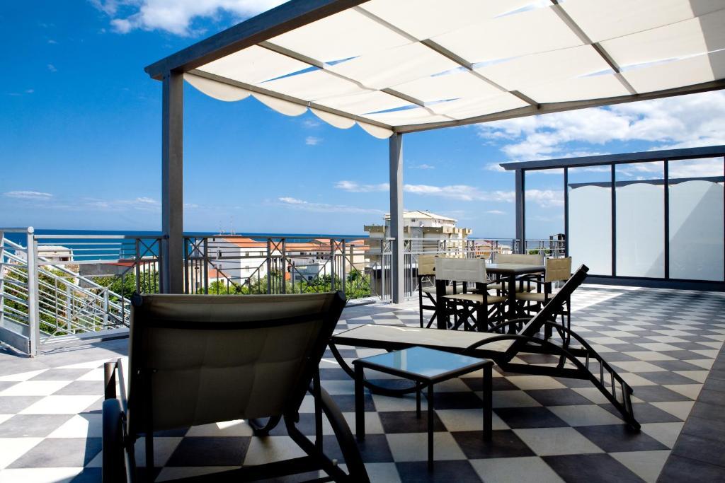 Hotel Napoleon Torre Melissa Bilik gambar